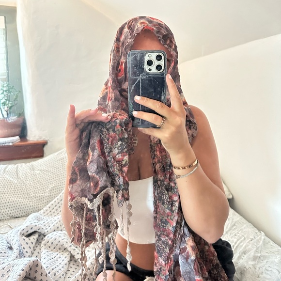 Pashmina - Picture 2 of 5